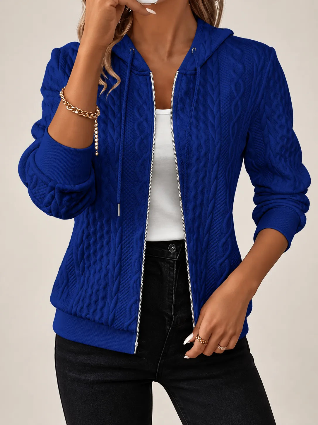 Amara | Textured Cable-Knit Zip-Up Hoodie
